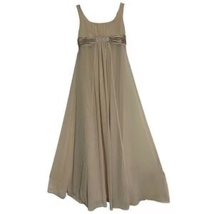 Davids Bridal Formal Bridesmaid Dress Size 8 Champagne Sleeveless Chiffon A-line